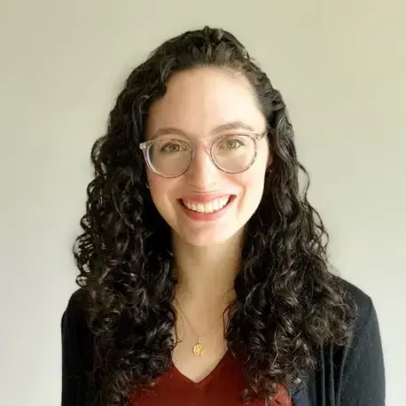 Portrait of Jaclyn Kahn